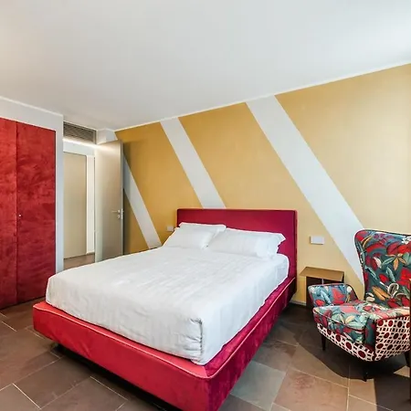 Idi Di Maggio - Casangiorgio104apartments * Medesano